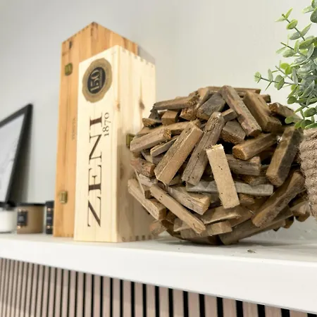 Hide Apartment Peschiera del Garda